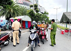 TP Hồ Chí Minh: Xử lý linh hoạt cho người chưa kịp làm giấy đi đường mẫu mới