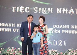 Bà chủ khu du lịch Đại Nam tiết lộ 3 mối tình của con trai tỷ phú 9 tuổi, còn hỏi sau này có thương vợ hơn mẹ không?