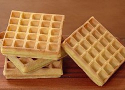 Cách làm bánh waffle giòn cho bữa sáng