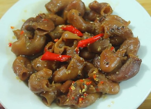 Cách làm bao tử cá basa kho tiêu đậm đà hương vị truyền thống