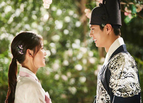 Hội bạn trai màn ảnh "đẹp nhức nách" của Kim Yoo Jung: "Bé đẹp" cưng nhất chắc là oppa Park Bo Gum rồi!