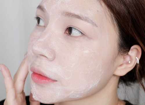 Nàng BTV rút ra 4 bài học sau khi skincare kiểu Hàn: Thay da đẹp căng mướt chỉ sau vài ngày