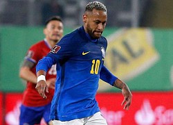 Neymar đổ lỗi cho áo rộng khi bị chê thừa cân