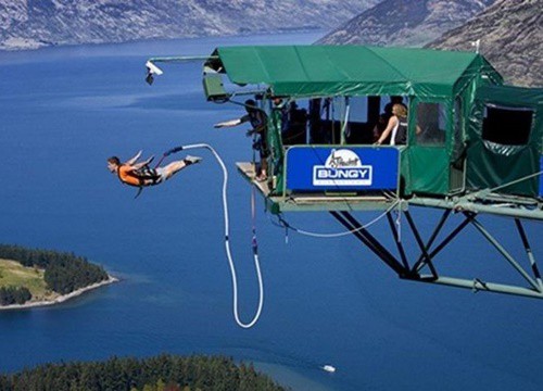 10 địa điểm nhảy bungee ấn tượng nhất thế giới