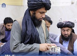 Afghanistan cạn kiệt tiền mặt từ trước khi Taliban nắm quyền