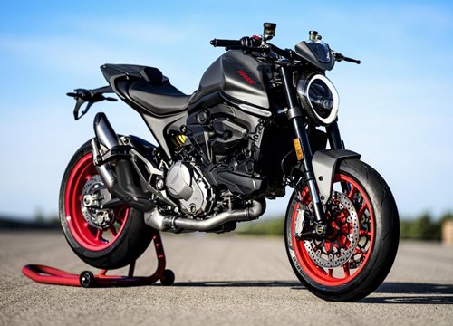 Ducati Monster 2021 mới chốt giá từ 340 triệu đồng