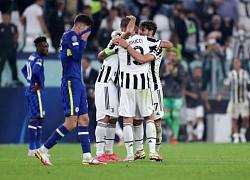 HLV Chelsea cho rằng học trò đã biếu không bàn thắng cho Juventus