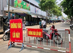 Quảng Ngãi: Phát hiện 2 ca Covid-19 cộng đồng, đóng cửa chợ trung tâm 4 ngày