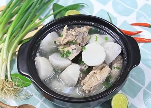 2 cách nấu canh khoai môn hầm xương và tôm khô ngọt bùi dẻo ngon