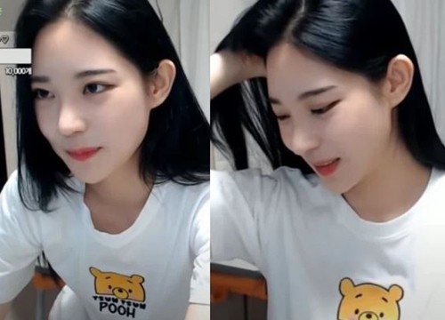 Hết tự xé áo trên sóng rồi lại tụt sơ mi để lấp ló vòng một, nữ streamer chiêu trò giảm view không phanh vì quá phản cảm