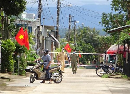 Liên tiếp ghi nhận F0 trong cộng đồng, thành phố Pleiku phong tỏa thêm nhiều điểm