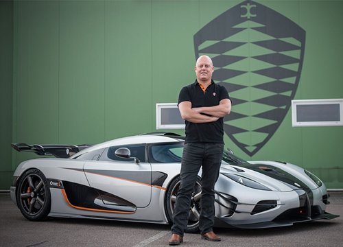 Người sáng lập Koenigsegg trở thành khách hàng của hãng xe đối thủ