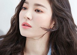 Nhan sắc Song Hye Kyo cũng không "độ" nổi 3 màn makeup xấu, đáng sợ nhất là layout cuối!