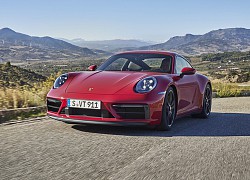 Porsche 911 GTS mới: Ấn tượng và mạnh mẽ