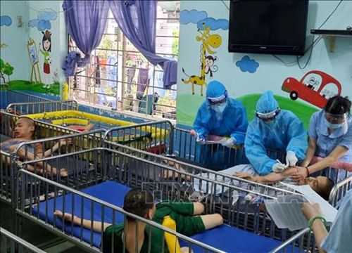 TP Hồ Chí Minh đẩy nhanh tiêm vaccine cho đối tượng bảo trợ xã hội, người lang thang