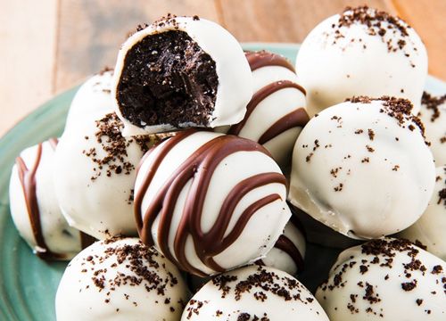 2 cách làm oreo truffle và matcha truffle béo ngậy tại nhà