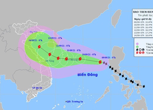 Bão số 5 diễn biến rất phức tạp do tương tác với 'siêu bão' Chanthu