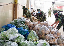 Quân khu 9 thu mua nông sản để hỗ trợ người dân TP Hồ Chí Minh