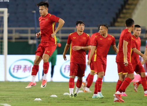 Việt Nam vs Australia: 3 câu hỏi khiến HLV Park Hang Seo đau đầu