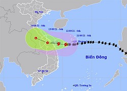 Bão số 5 giật cấp 12 hướng vào đất liền, nhiều tỉnh miền Trung mưa rất to