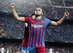 Barca khủng hoảng hàng công