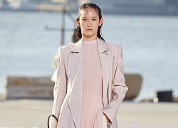 BST của NTK gốc Việt đang gây tiếng vang tại NYFW: Áo dài, hồn Việt, tối giản, thượng lưu... tất cả đều đủ cả!