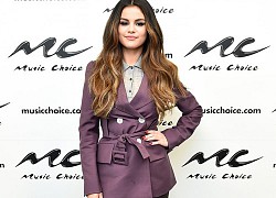 Chưa đến 30 tuổi nhưng Selena Gomez nhiều lần lên đồ già chát như "bà thím", chị em xem ngay để rút kinh nghiệm