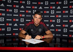 HLV Solskjaer mang tin vui đến cho Ronaldo và cổ động viên MU