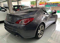 Lạ lùng Hyundai Genesis 11 năm tuổi nhưng còn mới 100% tại Việt Nam