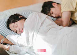 Shin Min Ah - Kim Seon Ho vừa "lên giường" cùng nhau, Hometown Cha-Cha-Cha đã lập kỷ lục rating hai số