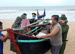 Quảng Bình: Cấp tập đưa ra các phương án ứng phó với bão số 5