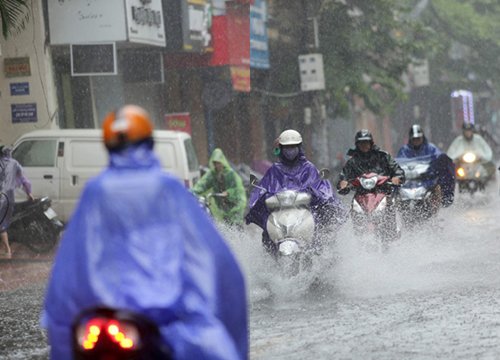 Đêm 15/9, Bắc Bộ mưa dông, nguy cơ cao lũ quét, sạt lở đất tại vùng núi