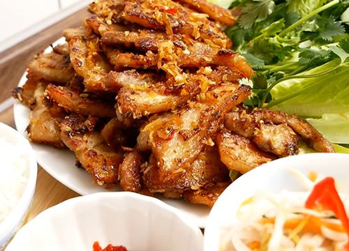 Món thịt ba rọi chiên sả ớt thơm ngon nức mũi