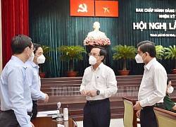 TP.HCM thống nhất lộ trình 'mở cửa kinh tế' theo 3 giai đoạn