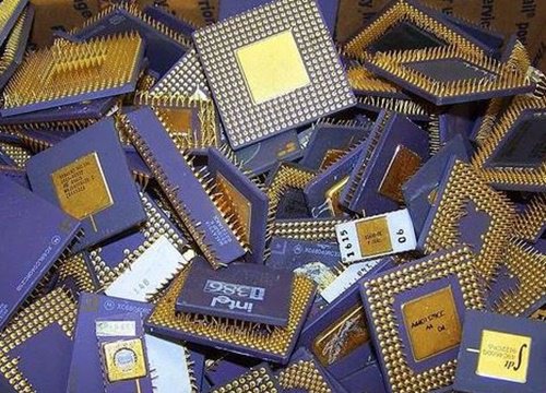 Trong CPU có bao nhiêu vàng?