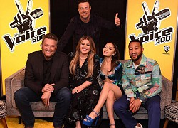 Xuất hiện thí sinh Việt tại The Voice Mỹ khiến Ariana Grande ra sức năn nỉ về đội?