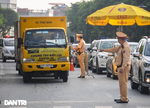 Bản tin Covid-19: Dịch "hạ nhiệt", Hà Nội và TPHCM nới lỏng nhiều hoạt động