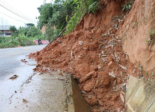 Thời tiết ngày 17/9: Bắc Bộ có mưa dông rải rác, vùng núi có nguy cơ sạt lở đất