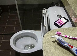 Đồ vật tưởng sạch nhất ai cũng cho vào miệng lại có thể bẩn như toilet vì lý do này