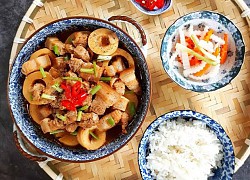 Món thịt ba chỉ kho măng chua đậm đà hương vị