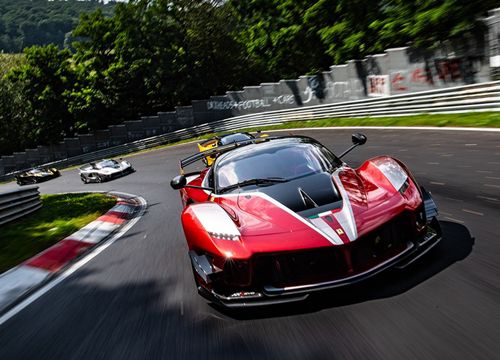 Siêu phẩm Ferrari FXX-K Evo tái xuất tại Nurburgring