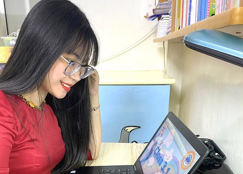 Tiết học online của trẻ tiểu học ở TP.HCM không quá 25 phút