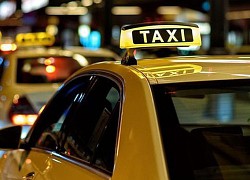 Vị khách lạ đẩy tài xế taxi vào vòng lao lý sau câu nói "kiếm nhiều tiền"