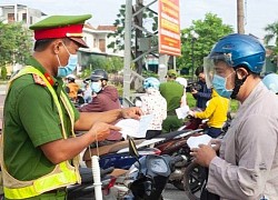 Người tiêm đủ 2 mũi vắc xin được lưu thông bình thường tại Quảng Ngãi