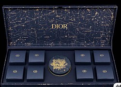 Đến hẹn lại lên: Xem review hộp bánh trung thu của Dior, Gucci... mà sang cả mắt