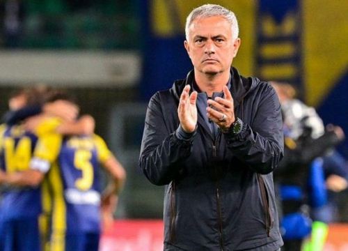 Jose Mourinho nói gì sau thất bại đầu tiên ở Serie A mùa này?