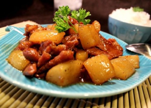 Món bò kho củ cải đơn giản mà ngon cơm