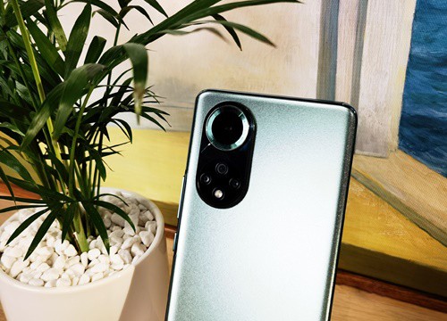 Huawei Nova 9 ra mắt: Snapdragon 778G 4G, camera 50MP, màn hình 120Hz, giá từ 9.5 triệu đồng