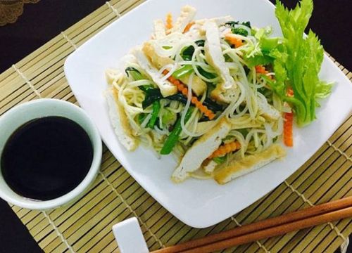 Món bún gạo xào chay đơn giản mà ngon tuyệt