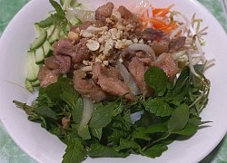 Cách làm món bún thịt xào sả ớt thơm ngon, bắt vị đổi mới thực đơn